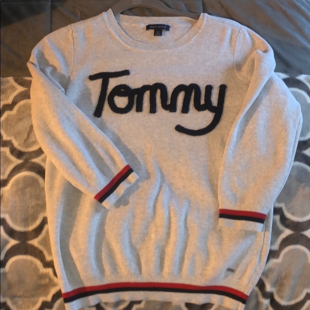 Tommy Hilfiger sweater